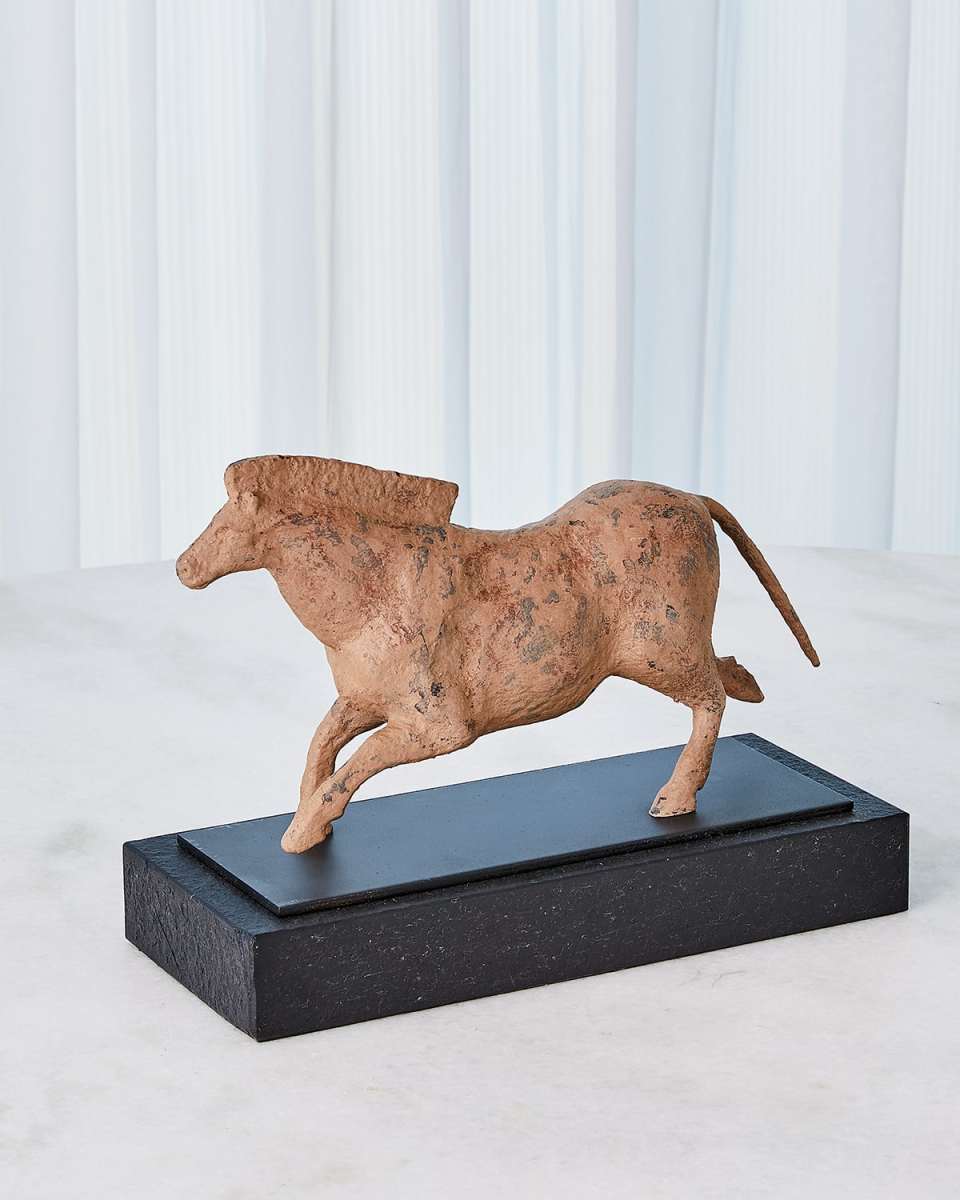 Horse Cave Sculpture